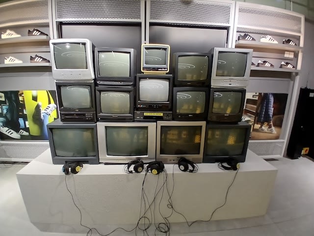 3: Fully Working Stack Of 14 CRT TV's