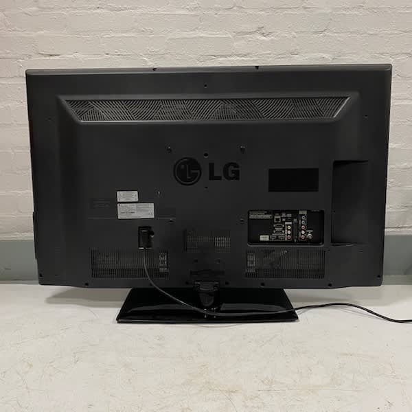 6: Fully Working LG LCD Colour TV