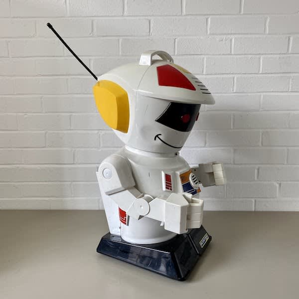 6: Large White Robot