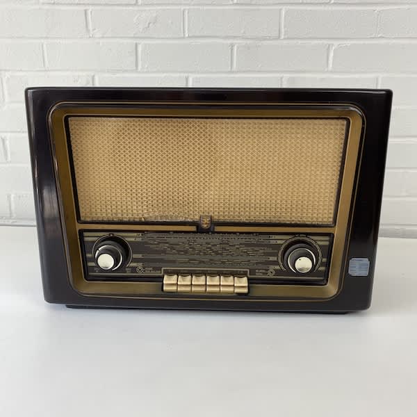 Retro Philips Radio 1950's (Non Practical)
