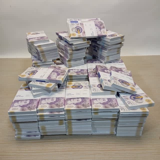 6: Fake Money - British Pounds (New £20 Notes)