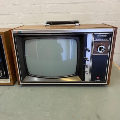 Non Practical Hitachi Solid State 1960's TV