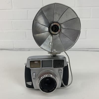 Vintage Badda Super Matic Camera With Flash Unit (Non Practical)