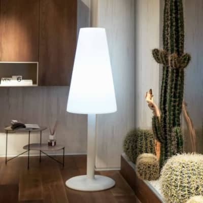 Large Contemporary Floor Lamp (Working)