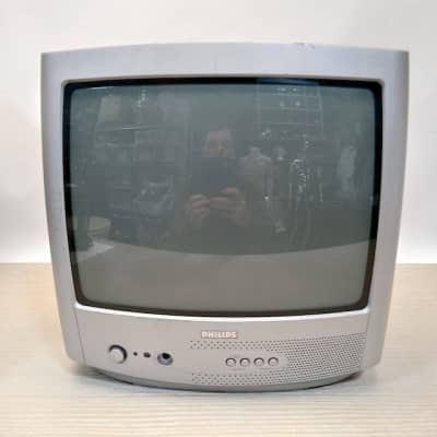 Fully Working Philips Colour TV (14