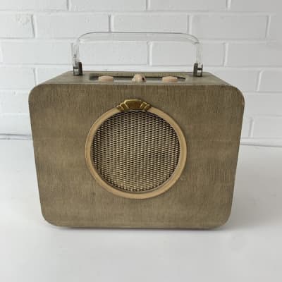 Vintage Sky Queen Radio