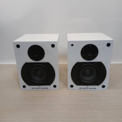 Wharfedale White Speaker (Non Practical)
