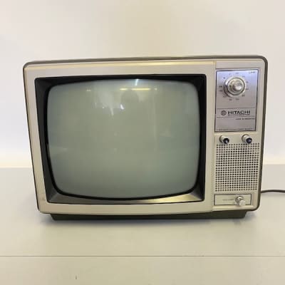 Fully Working Black & White Hitachi IC Transistor TV M1262 (12