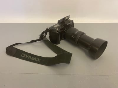 Minolta Long Lens Camera With Flash (Non Practical)