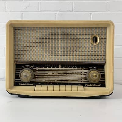 PYE Printed Circuit Radio (Non Practical)