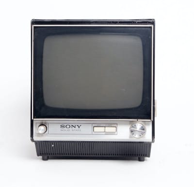 Static Only Sony Solid State Transistor Mini Portable 9-9OUB TV