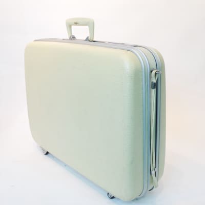 White Hard Shell Suitcase
