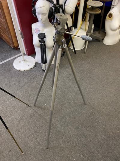 Extendable Metal Camera Tripod
