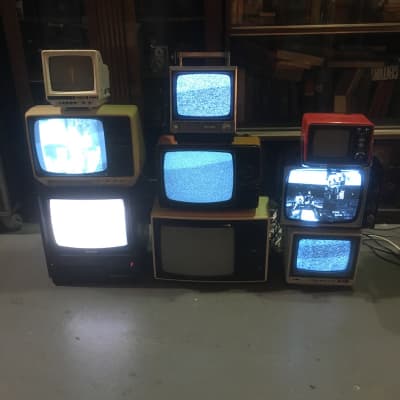 Stack Of Vintage TV's - Fully Working & Non Practical (B&W & Colour)