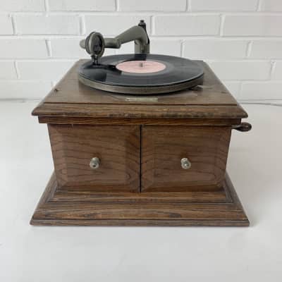 Wooden Gramophone