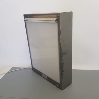Working Vintage Lightbox/X-Ray Medical Box
