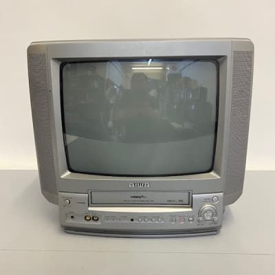 Fully Working Colour Aiwa TV VX-G143K With (Non Practical) VHS Player (13.5