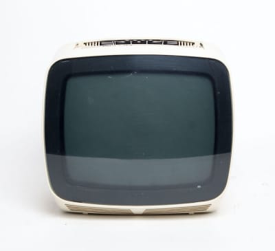 Non Practical Indesit Cream TV