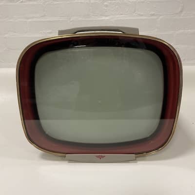 Non Practical Royal Star 1950's/60's TV (17