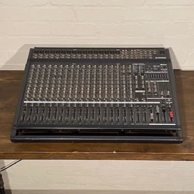 Yamaha EMX 5000-20 Early 00's Mixing Console 
