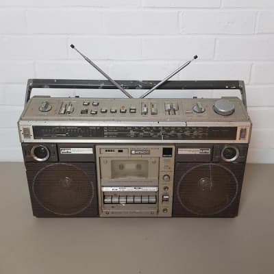Large 1980's Hitachi Boombox (Worn Condition) (Non Practical)