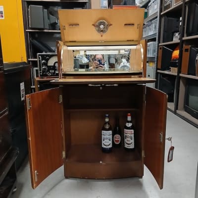 1950's Cocktail Bar
