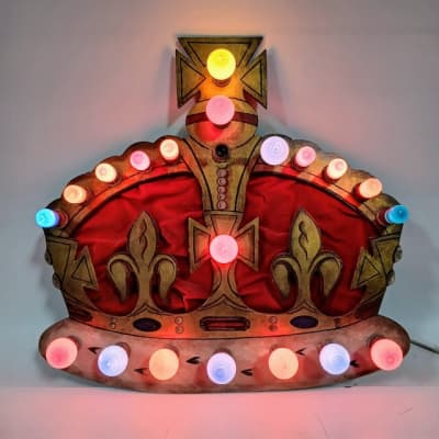 Illuminated Royal Crown