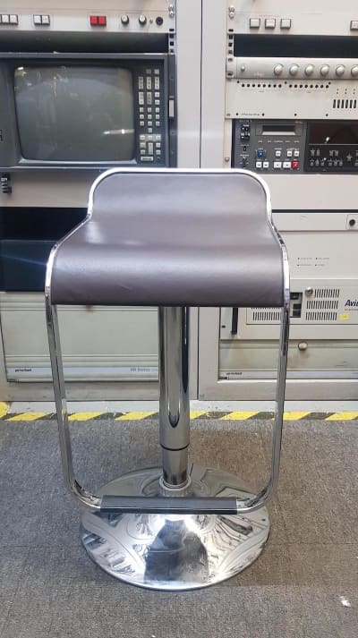Black & Chrome Adjustable Stool