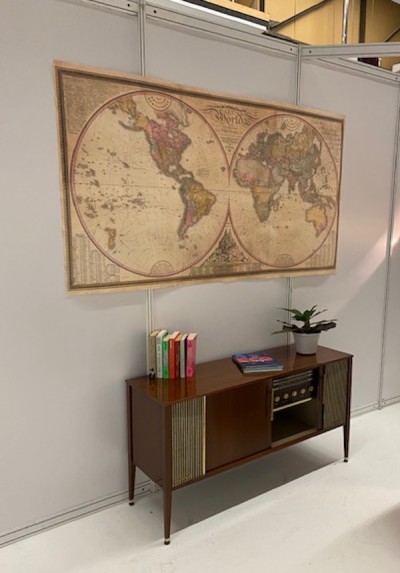 Vintage Sideboard With Radio & Record Player (Non Practical)