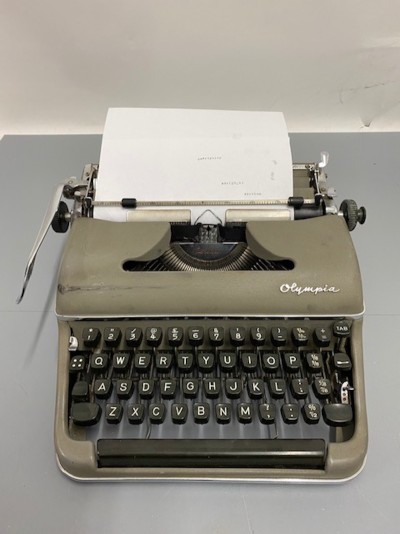 Fully Working Green Olympia Typewriter 