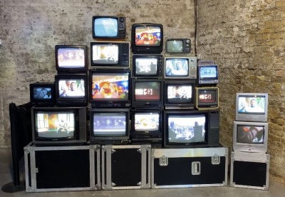 Fully Working TV Wall With Multiple Video Feeds