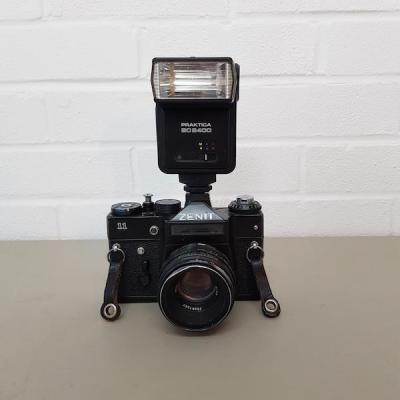 Zenit 11 Paparazzi Camera With Working Flash Unit
