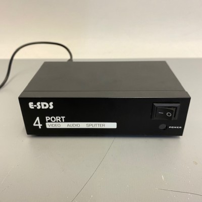 4 Port AV Splitter