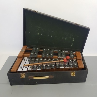 Glockenspiel In Case With Pair Of Beaters