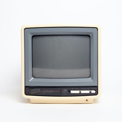 Fully Working Colour Hinari Traveller CT16 TV (9.5