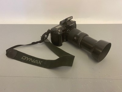 Minolta Long Lens Camera With Flash (Non Practical)