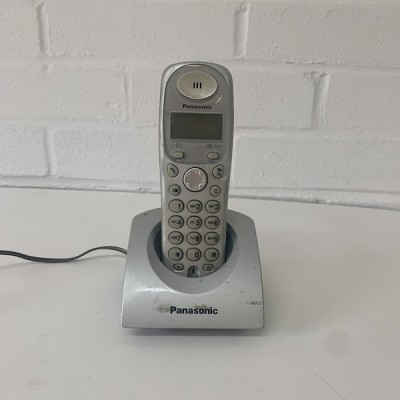 Panasonic Cordless Telephone With Docking Base Unit