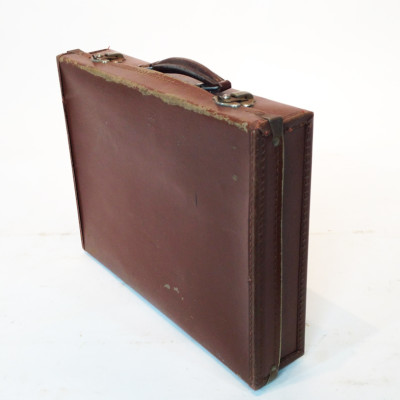 Brown Leather Slim Briefcase