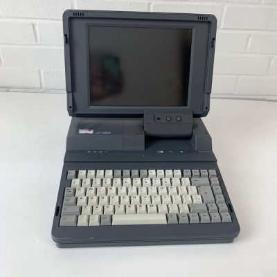 Portable Amstrad ALT 386SX Laptop (1988) (Non Practical)