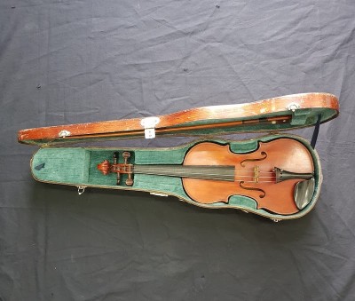 Violin With Bow & Case 