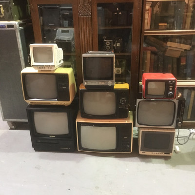 Vintage TV's - Fully Working & Non Practical (B&W & Colour)