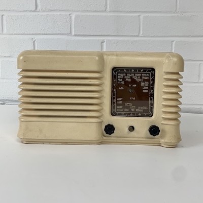 Retro Radio (Non Practical)