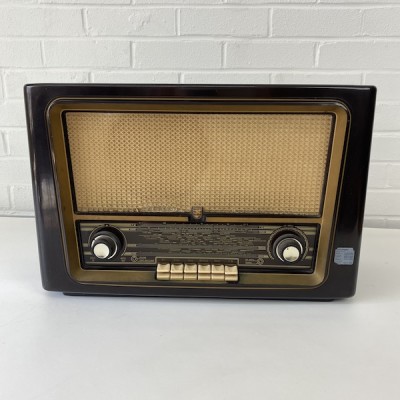 Retro Philips Radio (Non Practical)