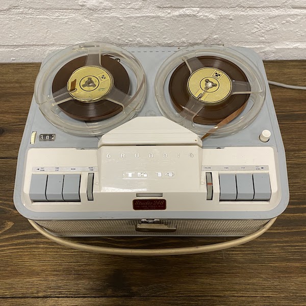 Vintage 1960's Grundig TK 14 Reel To Reel Tape Recorder (Non Practical