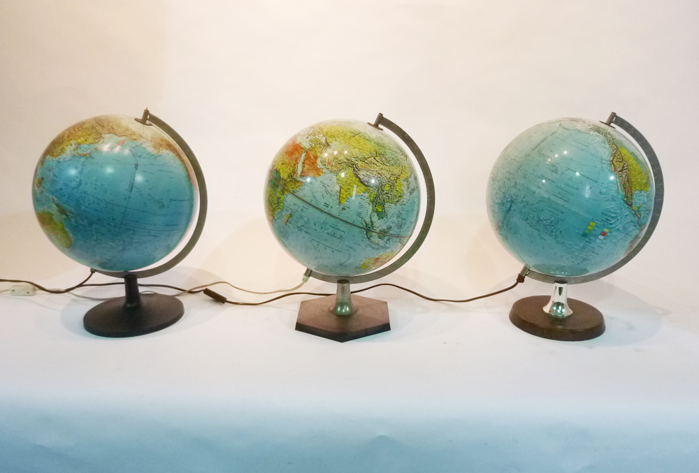 Illuminated Globes LONDON PROP HIRE