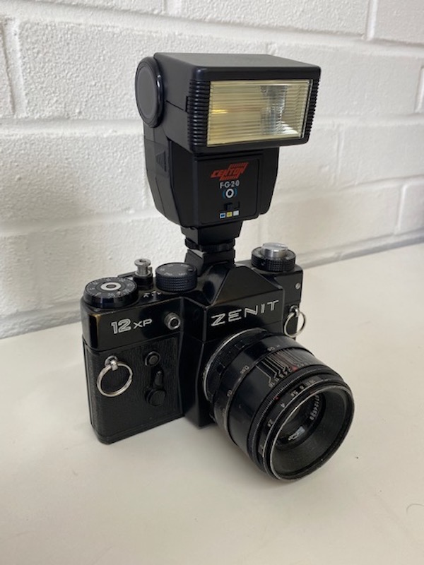 Zenit 12 XP Paparazzi Camera With Working Flash Unit LONDON PROP HIRE