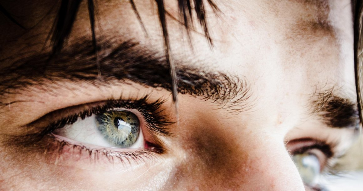 Bags Under Eyes for Men: What Actually Works and Why You Can’t Just Sleep Them Away