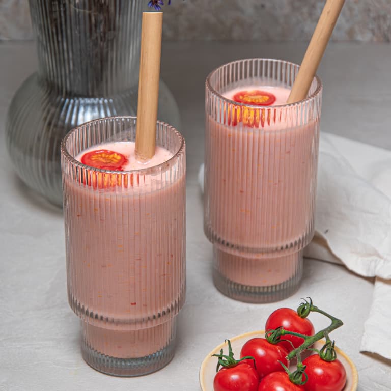 Tomaten smoothie met Looye Honingtomaten, peer en kokoswater