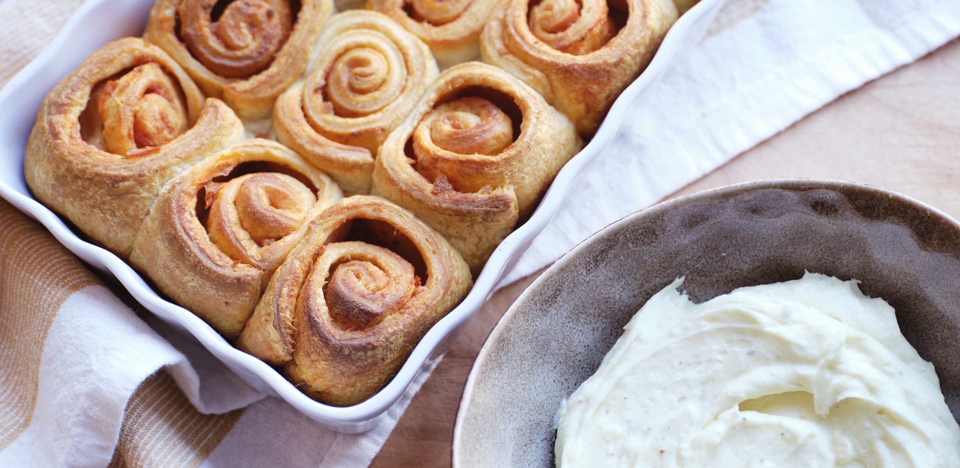 Looye JOYN tomatenswirls met roomkaasglazuur