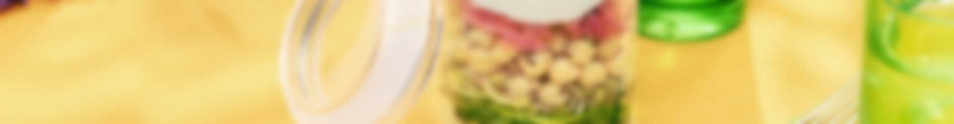 Looye_Salad_in_a_jar